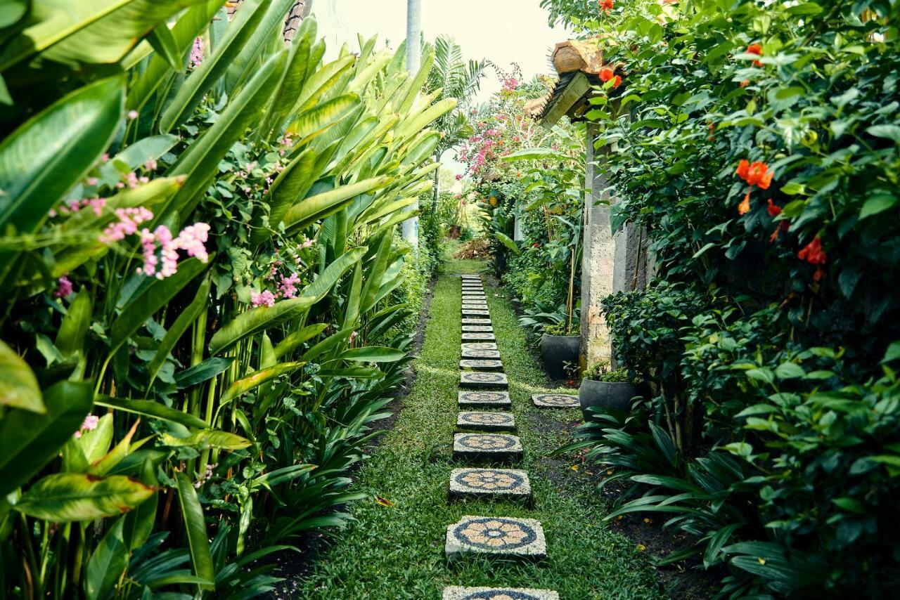 Lila Boutik Residence Canggu Buitenkant foto